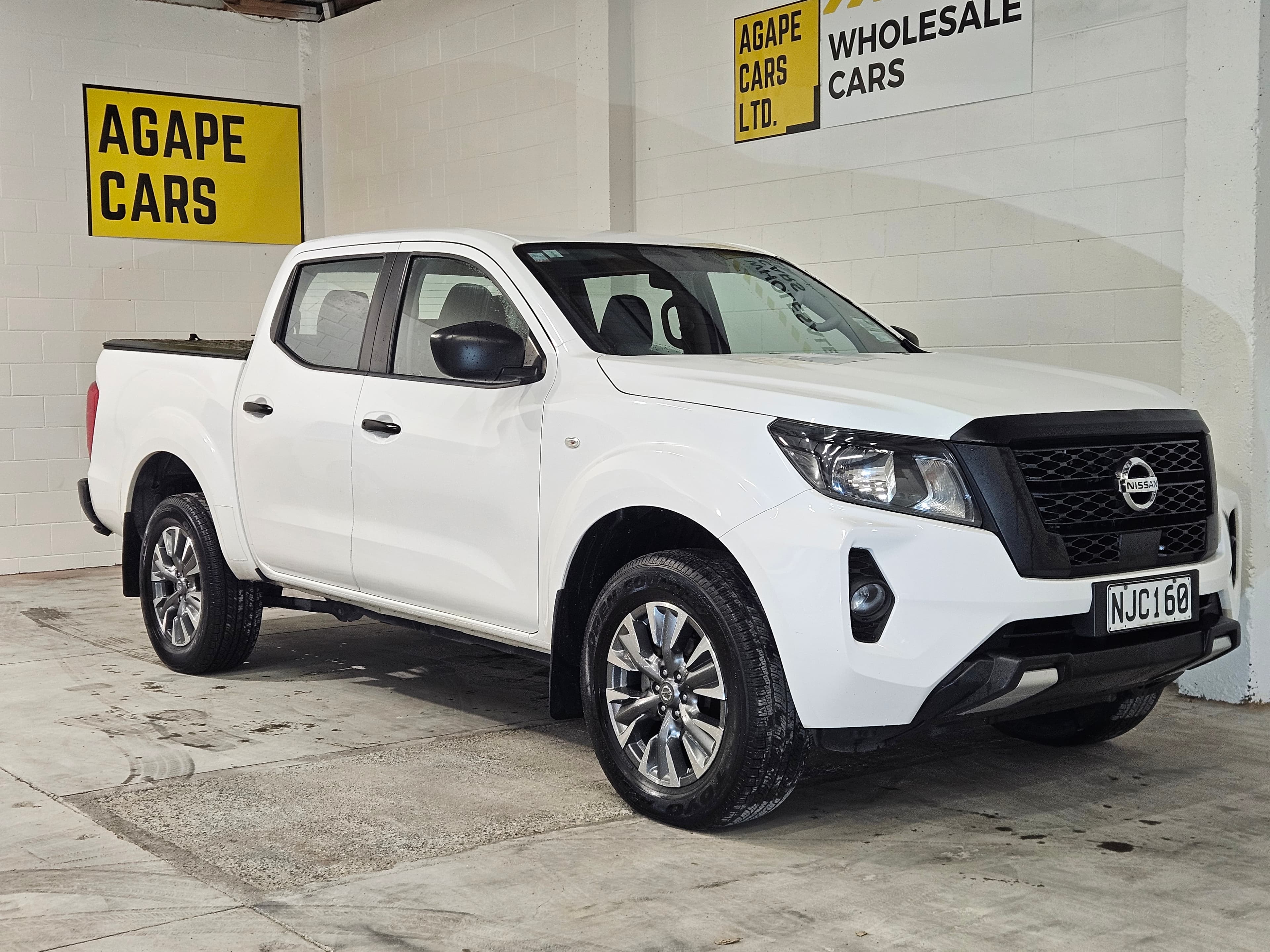 2021 Nissan Navara SL